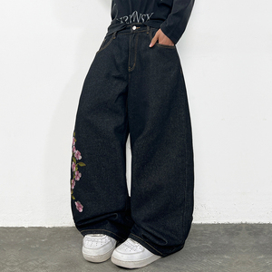 Vente en gros usine – Nouveaux jeans amples à jambe large pour hommes, brodés motif Tigre Noir, pantalons en denim personnalisés pour hommes - Product Image 3