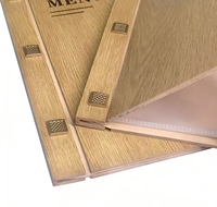 Couverture de menu en bois naturel de conception personnalisée haut de gamme A4/A5 avec page intérieure en PVC pour les magasins, les bars, les hôtels, les restaurants
