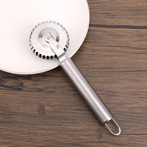 Stainless steel pizza <b>cutter</b>, fancy pastry roller, embossing knife, textured <b>edge</b> <b>cutter</b>, <b>edge</b> sealing multi-functional lace - Product Image 1