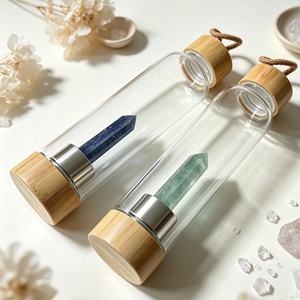 Bouteille d'eau en acier inoxydable avec revêtement en bambou, artisanat en <span class=keywords><strong>cristal</strong></span> en gros, logo personnalisé, possibilité <span class=keywords><strong>de</strong></span> production d'impression <span class=keywords><strong>de</strong></span> logo - Product Image 4