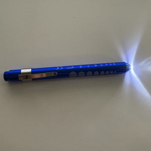 עט אופטומטריה נייד מד פנס קל משקל עבור אישונים למדידת אישונים - Product Image 3