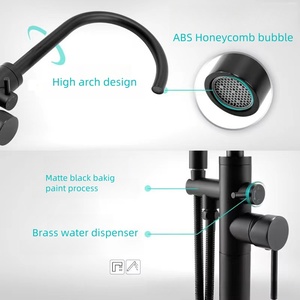 <span class=keywords><strong>Robinet</strong></span> de baignoire sur pied en <span class=keywords><strong>laiton</strong></span> au design élégant de vente chaude <span class=keywords><strong>avec</strong></span> douche à main <span class=keywords><strong>robinet</strong></span> de baignoire au sol chromé - Product Image 4