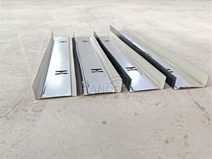 <span class=keywords><strong>Machine</strong></span> de fabrication de goujons et de goujons en acier galvanisé pour cloisons sèches RANDRO CD UD CW UW - Product Image 6