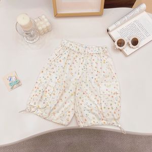 Ensemble de vêtements pour filles, léger et frais, avec <span class=keywords><strong>gilet</strong></span> côtelé sans manches et short imprimé étoiles, pour un usage quotidien en été - Product Image 4