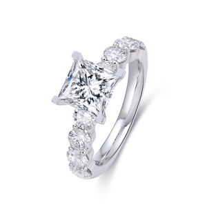 Anillo de Lujo de Oro Blanco de 18K con Certificación IGI, Corte Princesa, 2 Quilates, Diamante Natural, Anillo de Compromiso y Aniversario para Bodas - Product Image 1