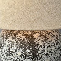 Lampe de table en céramique moderne avec abat-jour en tissu, lampe sur pied LED avec cordon, lumière chaude pour chambre à coucher, salon, hôtel