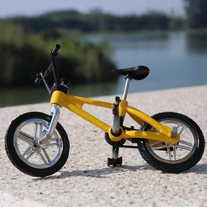 Haute qualité <span class=keywords><strong>Mini</strong></span> vélo jouets doigt <span class=keywords><strong>Skate</strong></span> vélo jouets classiques métal doigt vélo Kits - Product Image 2
