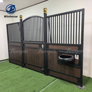 Custom Made Modular Horse Stable Painéis Prefab Galvanizado Steel Frame Bamboo Filling Horse Stall para Luxury Equestrian Barns - Product Image 3