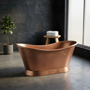Baignoire autoportante ovale en cuivre à pieds de chaise, fabriquée à la main, en métal, pour salle de bain et hôtel - Product Image 1