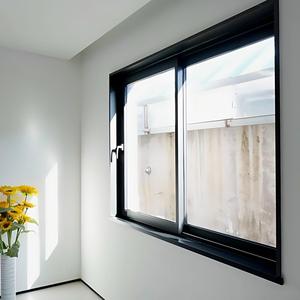 Fenêtres coulissantes extérieures JOUGE 6060 T66 en aluminium, fenêtres à levage et coulissantes à vendre - Product Image 2