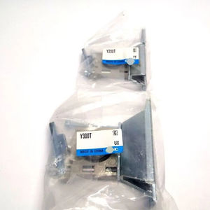 全新原装 Ready Y200T 仓库工业自动化 PLC 编程控制器 - Product Image 1