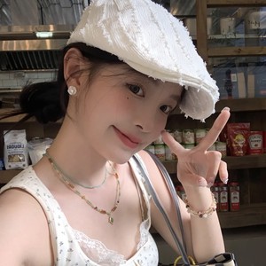 Béret rayé de couleur unie rétro japonais pour femmes, casquette de style artistique amincissante en toile pour le printemps et l'été - Product Image 4