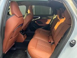 <span class=keywords><strong>Concessionnaire</strong></span> automobile 2024 <span class=keywords><strong>Audi</strong></span> Q7 (importé) Q7 2.0T 45TFSI Quattro S Line Heiwushi Black Knight Modèle Voiture d'<span class=keywords><strong>occasion</strong></span> - Product Image 4