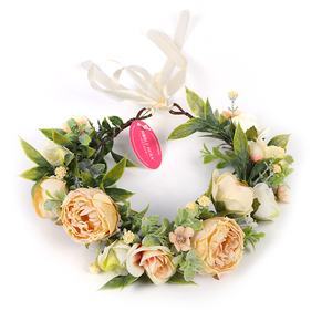 Nouvelle bague <span class=keywords><strong>de</strong></span> cheveux florale personnalisée FC1534 Hera, tissu en soie, rose rouge, noël, belles couronnes <span class=keywords><strong>de</strong></span> <span class=keywords><strong>fleurs</strong></span> - Product Image 3