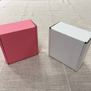 Sıcak satıcı Set 30 4*4*<span class=keywords><strong>2</strong></span> inç beyaz oluklu karton kağıt kutuları için literatür mailler nakliye - Product Image 4