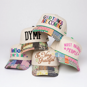 Casquette de baseball ajustable en coton avec broderie personnalisée à blocs de couleur et patch sur la visière, idéale pour l'extérieur, élégante et pratique - Product Image 1