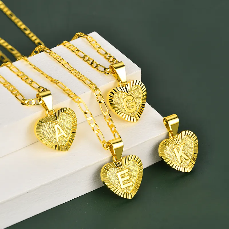 Colar de joias da moda para mulheres, pingente banhado a ouro 18K com letras A-Z, corrente de Figaro com nome, colar de clavícula para mulheres e homens