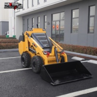 Ventes directes d'usine Chargeuses diesel Kubota bon marché Chargeuses télescopiques sur pneus Mini chargeuses compactes avec accessoires