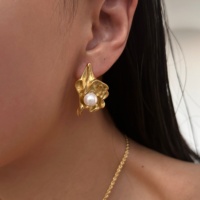 Nouvel ensemble de bijoux Dazan 2027 : Collier et boucles d'oreilles en acier inoxydable plaqué or 18 carats, anti-ternissement, motif fleur vintage française avec perles naturelles