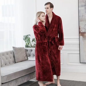 Albornoz largo <span class=keywords><strong>de</strong></span> franela con cuello para mujer <span class=keywords><strong>y</strong></span> hombre, ropa <span class=keywords><strong>de</strong></span> dormir cálida para parejas, bata <span class=keywords><strong>de</strong></span> noche <span class=keywords><strong>de</strong></span> <span class=keywords><strong>seda</strong></span> satinada <span class=keywords><strong>de</strong></span> manga larga - Product Image 2