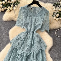 Robe décontractée élégante pour femme, coupe trapèze, en dentelle ajourée, à manches courtes, à volants superposés, longueur midi, pour le quotidien et les fêtes