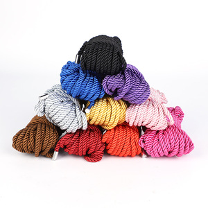 Corde de bondage SM 10M en coton multicolore pour jeux adultes avec embout métallique - Product Image 5