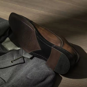 Chaussures en cuir pour hommes, style en cuir véritable, chaussures habillées pour hommes, présentoir à chaussures haut de gamme - Product Image 4