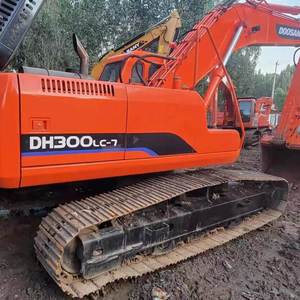 เครื่องยนต์มือสองคุณภาพสูง Doosan DH300LC-7 นำเข้าจากเกาหลีแท้ พร้อมมอเตอร์ ปั๊ม เกียร์บ็อกซ์ รุ่นปี 2022 ขนาด 30 ตัน พร้อมบุ้งกี๋ขุด - Product Image 2