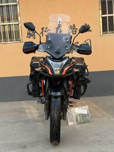 มอเตอร์ไซค์สีขาวสำหรับผู้ที่แสวงหาการผจญภัย - Product Image 2