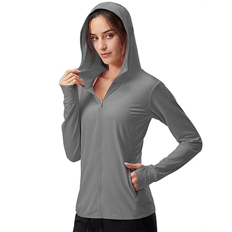 สีเทาเข้ม