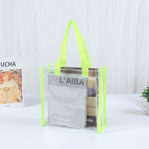 Bolsa de Mano Transparente de PVC, Impermeable, Reutilizable, de Gran Capacidad para Viajes, Playa, Gimnasio y Uso Diario - Product Image 1