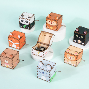 Caja <span class=keywords><strong>de</strong></span> música <span class=keywords><strong>de</strong></span> madera creativa para bebés personalizada, manivela educativa Mini You Are My Sunshine para mamá, regalo <span class=keywords><strong>de</strong></span> vacaciones para niños, juguetes para niños - Product Image 6