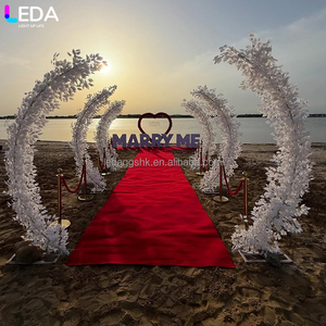 ฉากหลังงานแต่งงาน LEDA ตกแต่งด้วยใบไม้ประดิษฐ์สีขาวแบบกำหนดเอง ซุ้มโลหะ ไฟ LED ทางเดินเหล็กดัด - Product Image 3