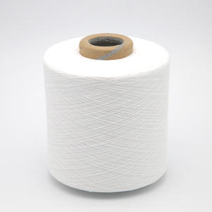 Fil à tricoter recyclé en matière régénérée douce, Open End, Ne 6s/1 8/1 10/1, mélange coton/polyester, Vietnam, facile à utiliser - Product Image 1