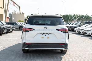 รถยนต์มินิแวนโตโยต้าเซียนน่า ปี 2024 มือสอง - Product Image 2