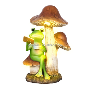 Statue de jardin solaire LED en résine <span class=keywords><strong>avec</strong></span> sculpture réaliste de champignon et de grenouille peinte à la main, thème amour, décoration extérieure - Product Image 6
