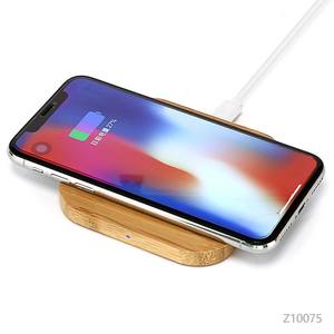 Chargeur sans fil rapide en bois de bambou naturel, logo personnalisé, chargeur sans fil en bois à charge rapide 15W pour idées de cadeaux de Noël - Product Image 1