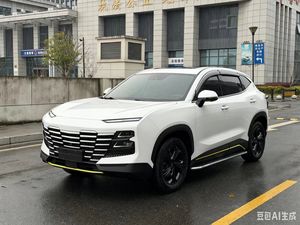 JETOUR DASHING 2024 1.5T SUV Voiture d'occasion avec toit ouvrant panoramique et aérateurs arrière / Voiture d'occasion / Véhicule d'occasion - Product Image 3