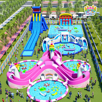 Parc aquatique gonflable extérieur personnalisé sur le thème de l'éléphant pour jeux aquatiques et terrestres