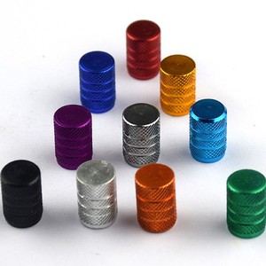 Tapas de Válvula de Aluminio de Colores 8V1 Universales Sólidas Moleteadas para Reparación y Reemplazo de Neumáticos de Coche - Product Image 3