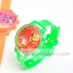 Cadeau gratuit pour enfants jouet pas cher prix bas cadeau de Pâques jeu de <span class=keywords><strong>puzzle</strong></span> classique <span class=keywords><strong>3D</strong></span> labyrinthe montre jouet pour capsule jouet de remplissage - Product Image 3