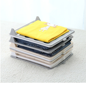 Herramienta Plegable Creativa <span class=keywords><strong>para</strong></span> el Hogar, Organizador de Armario, Herramienta <span class=keywords><strong>para</strong></span> Doblar Camisetas y Camisas - Product Image 5