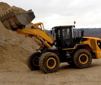 Pelle de chargement 848H : Interface d'attachement polyvalente, configuration flexible pour la manutention de pierre, de terre et de matériaux de construction