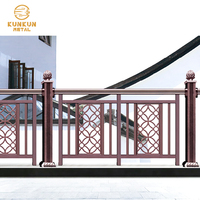 Garde-corps moderne en aluminium pour escalier en métal noir Beau système de garde-corps de balcon en aluminium bon marché pour les villas Garde-corps de pont décoratif