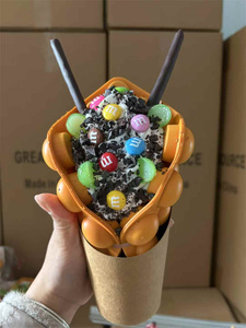 Modelo de Waffle Burbuja, Granos de Chocolate de Espuma, Galletas Trituradas, Palitos Pocky de Uva Verde, Crema Batida, Accesorios para Escaparates - Product Image 5