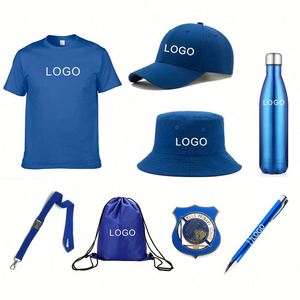 Ensemble cadeau promotionnel avec logo personnalisé, kit cadeau d'entreprise 8-en-1 avec t-shirt, casquette, bouteille, sac à cordon personnalisé - Product Image 1