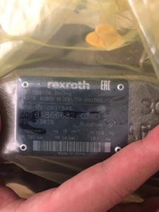 R901382313 4WRPEH6C3B24L-3X/M/24A1 Control Hidráulico Proporcional en Stock - Product Image 3