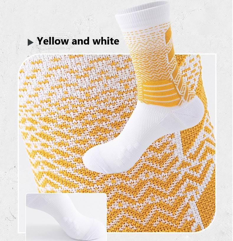 สีเหลืองและสีขาว