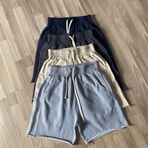 Coupe brute déchiré Oem impression personnalisée High Street marque blanc jure Shorts poids lourd Streetwear surdimensionné ourlet brut Sweat Shorts - Product Image 2