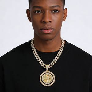 สร้อยคอจี้รูปยมทูตแบบหมุนได้ ประดับเพชรเทียม สไตล์ฮิปฮอป ดีไซน์ใหม่ สร้อยคิวบา สำหรับผู้ชาย เครื่องประดับแฟชั่น - Product Image 1